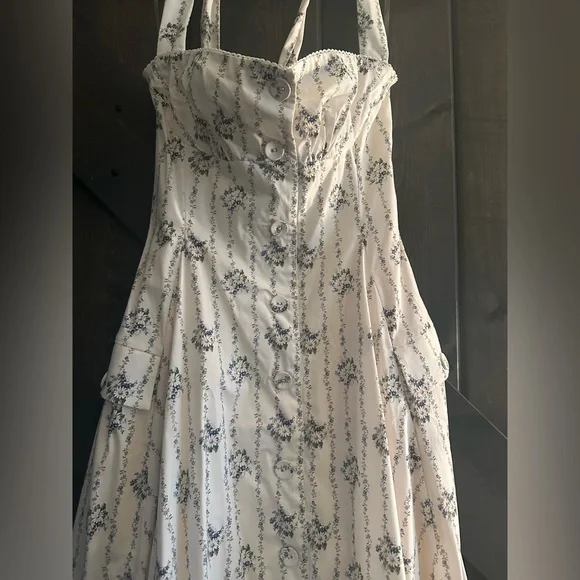 House of CB Claudia Dress - Picture 6 of 9